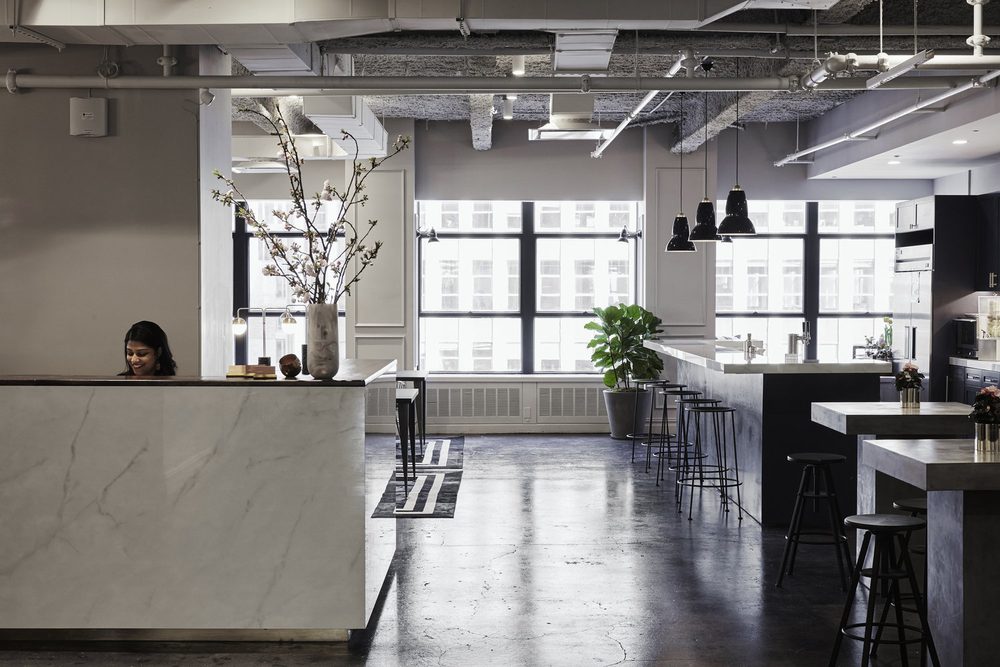16 Tips For A Happy And Productive Office Environment